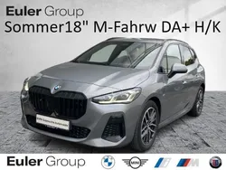 Grau Gebraucht 2023 BMW 218 Active Tourer Performance Van / Kleinbus | 29.833 € (Fairer Preis)