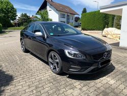 Schwarz Gebraucht 2015 Volvo S60 Business Edition Limousine | 17.500 € (Etwas zu teuer)