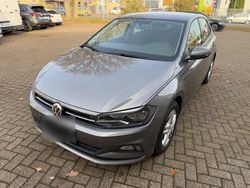 Grau Gebraucht 2019 VW Polo Comfortline Kleinwagen | 11.400 € (Fairer Preis)