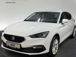 Weiß Neu 2025 Seat Leon Style Limousine | 24.950 € (Superpreis)