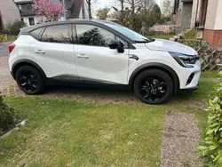Weiß Gebraucht 2022 Renault Captur Rive Gauche SUV | 19.990 € (Guter Preis)