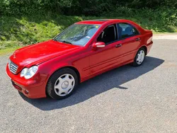 Rot Gebraucht 2006 Mercedes C220 Limousine | 3.800 € (Fairer Preis)