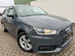 Grau Gebraucht 2016 Audi A1 Sportback Kleinwagen | 10.999 € (Fairer Preis)