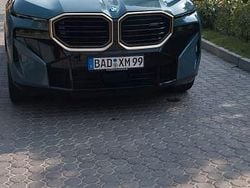 Grün Gebraucht 2023 BMW XM Sport Line SUV | 110.999 € (Etwas zu teuer)