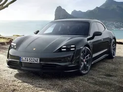Tiefschwarzmetallic Gebraucht 2022 Porsche Taycan Cross Turismo Limousine | 72.900 € (Etwas zu teuer)