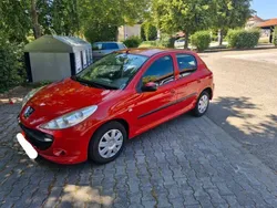 Rot Gebraucht 2009 Peugeot 206 Limousine | 1.100 € (Guter Preis)