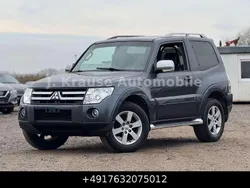 Grau Gebraucht 2010 Mitsubishi Pajero SUV | 6.490 € (Superpreis)