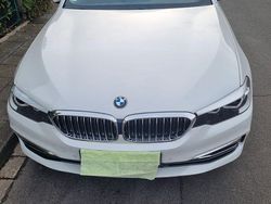 Weiß Gebraucht 2019 BMW 520 Kombi | 25.000 € (Guter Preis)