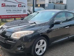 Perlmuttschwarz Gebraucht 2011 Renault Mégane III Dynamique Kleinwagen | 5.900 € (Fairer Preis)