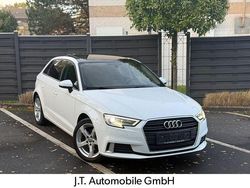 Weiß Gebraucht 2019 Audi A3 Sportback Sport Limousine | 12.999 € (Fairer Preis)