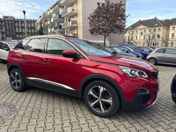 Rot Gebraucht 2019 Peugeot 3008 Allure SUV | 18.990 € (Fairer Preis)