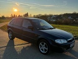 Blau Gebraucht 1998 Mazda 323F Sportive Kombi | 1.499 €