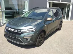 Zedergrün Gebraucht 2024 Dacia Jogger Extreme Kombi | 20.390 € (Fairer Preis)