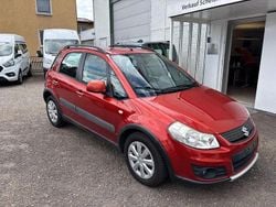 Rot Gebraucht 2012 Suzuki SX4 Club SUV | 6.900 € (Fairer Preis)