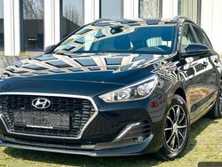 Schwarz Gebraucht 2020 Hyundai i30 Kombi | 16.350 € (Fairer Preis)