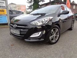 Schwarz Gebraucht 2015 Hyundai i30 YES! Limousine | 9.998 € (Fairer Preis)