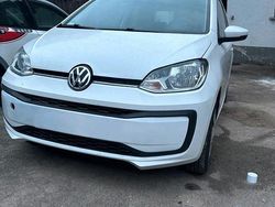 Weiß Gebraucht 2017 VW up! Kleinwagen | 4.200 € (Superpreis)