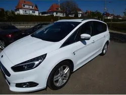 Weiß Gebraucht 2015 Ford S-MAX S Van / Kleinbus | 12.000 € (Etwas zu teuer)