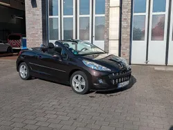 Schwarz Gebraucht 2015 Peugeot 207 CC Cabrio | 6.500 € (Fairer Preis)