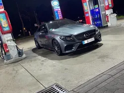 Grau Gebraucht 2017 Mercedes E300 Coupé | 31.500 € (Etwas zu teuer)