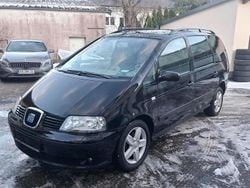 Schwarz Gebraucht 2007 Seat Alhambra Van / Kleinbus | 3.900 € (Fairer Preis)