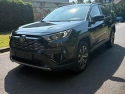 Schwarz Gebraucht 2023 Toyota RAV4 Hybrid SUV | 29.000 €
