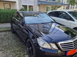 Schwarz Gebraucht 2009 Mercedes E220 Limousine | 9.000 € (Fairer Preis)
