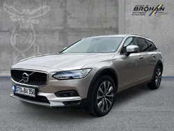 Bright dusk / metallic Gebraucht 2024 Volvo V90 CC Plus Kombi | 49.780 € (Guter Preis)