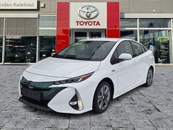 Schneeweiß Gebraucht 2019 Toyota Prius Plug-in Hybrid Plus Kleinwagen | 18.990 € (Superpreis)