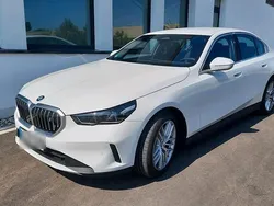 Weiß Gebraucht 2024 BMW i5 Limousine | 45.990 € (Teuer)