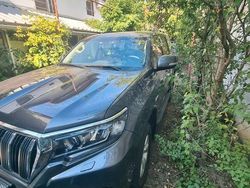 Silber Gebraucht 2022 Toyota Land Cruiser Comfort SUV | 47.700 € (Guter Preis)