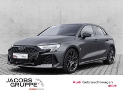 Polarmatteffekt Gebraucht 2024 Audi RS3 Kleinwagen | 72.680 € (Teuer)