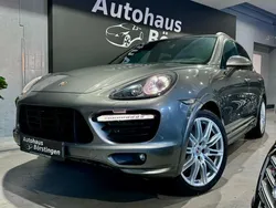 Grau Gebraucht 2014 Porsche Cayenne GTS Sport SUV | 30.999 € (Teuer)