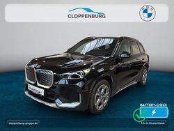 Schwarz Gebraucht 2023 BMW iX1 Luxury Line SUV | 39.890 € (Guter Preis)