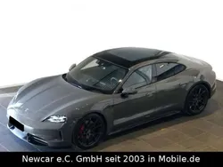 Grau Neu 2025 Porsche Taycan GTS Limousine | 167.671 € (Superpreis)