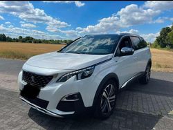 Weiß Gebraucht 2017 Peugeot 5008 GT SUV | 18.999 € (Teuer)