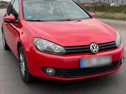 Rot Gebraucht 2009 VW Golf VI Limousine | 4.900 € (Fairer Preis)