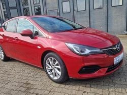 Rot Gebraucht 2019 Opel Astra Elegance Limousine | 12.990 € (Guter Preis)