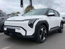 Schneeweiß Gebraucht 2025 Kia EV3 SUV | 34.990 € (Guter Preis)