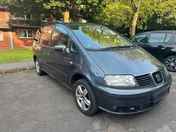 Grau Gebraucht 2009 Seat Alhambra Van / Kleinbus | 999 € (Superpreis)