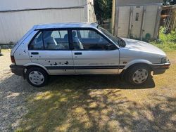 Grau Gebraucht 1993 Subaru Justy Kleinwagen | 3.500 €