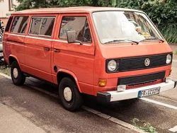 Rot Gebraucht 1984 VW T3 Van | 14.000 €