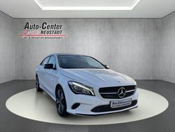Weiß Gebraucht 2018 Mercedes CLA200 Shooting Brake Kombi | 17.850 € (Fairer Preis)