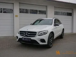 Weiß Gebraucht 2017 Mercedes GLC220 AMG SUV | 29.850 € (Fairer Preis)