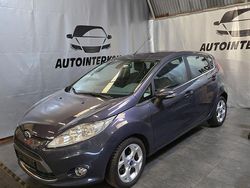 Grau Gebraucht 2011 Ford Fiesta Kleinwagen | 4.800 € (Etwas zu teuer)