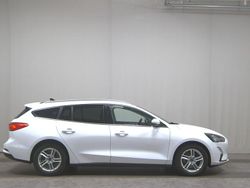 Weiss Gebraucht 2021 Ford Focus Cool & Connect Kombi | 11.980 € (Superpreis)