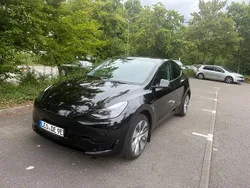 Schwarz Gebraucht 2023 Tesla Model Y SUV | 29.900 € (Fairer Preis)