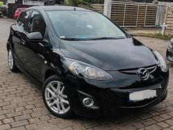 Schwarz Gebraucht 2012 Mazda 2 Inclusive Kleinwagen | 3.900 € (Fairer Preis)
