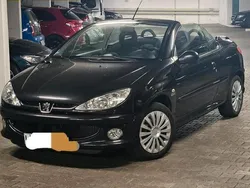 Schwarz Gebraucht 2005 Peugeot 206 CC Cabrio | 1.990 € (Fairer Preis)