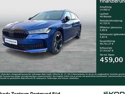 Atlantikblau metallic Gebraucht 2025 Skoda Superb SportLine Kombi | 55.555 €